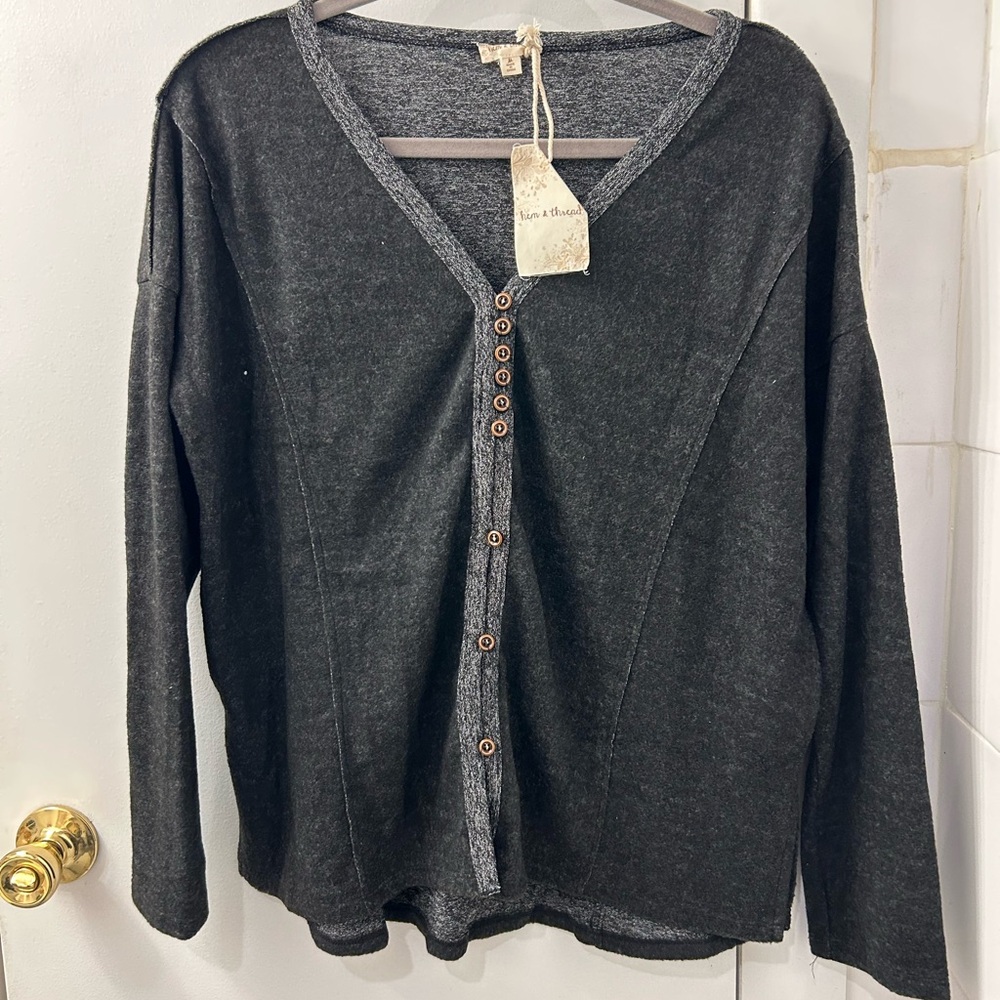 Hem & Thread Black Button-Up Cardigan Size Medium